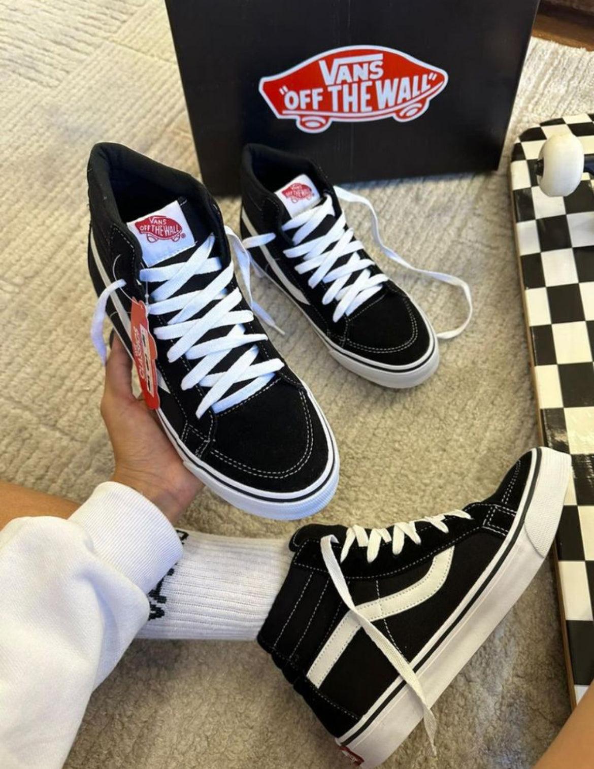 Vans SK8-HI Black/White - Zip Tênis