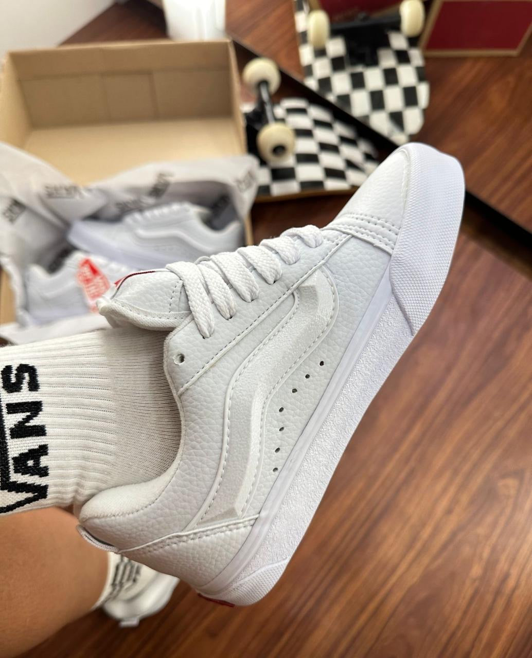 Vans Knu Skool White - Zip Tênis